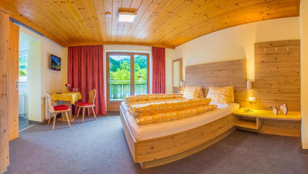 Pension Tina Neustift im Stubaital Buitenkant foto