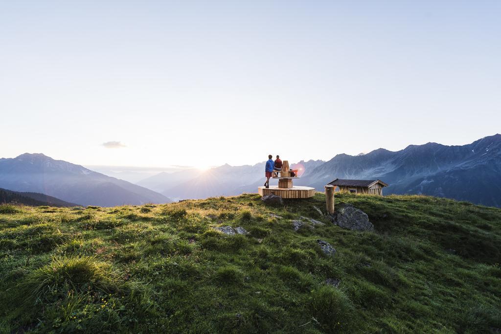 Pension Tina Neustift im Stubaital Buitenkant foto