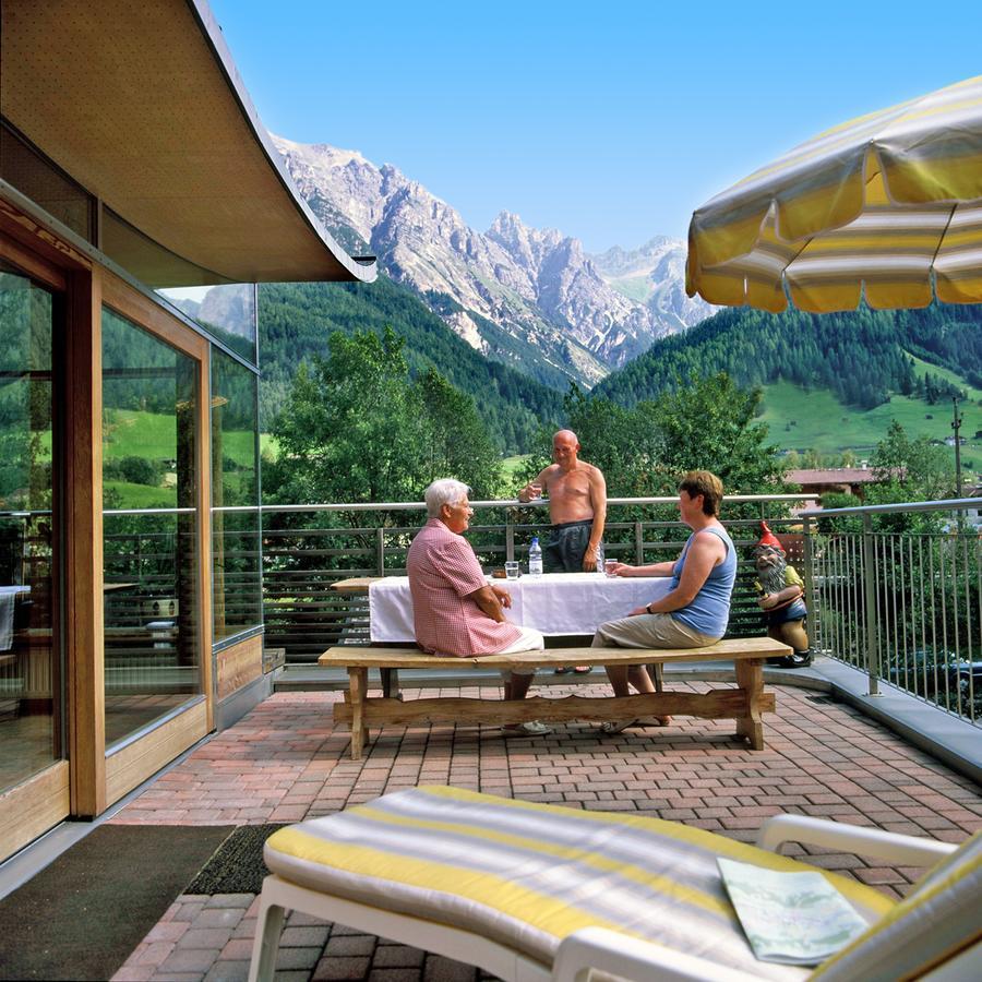Pension Tina Neustift im Stubaital Buitenkant foto